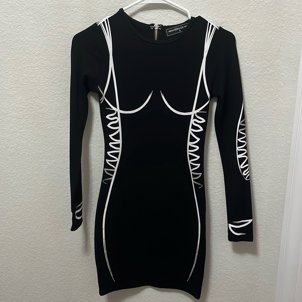 Maniere De Voir dress